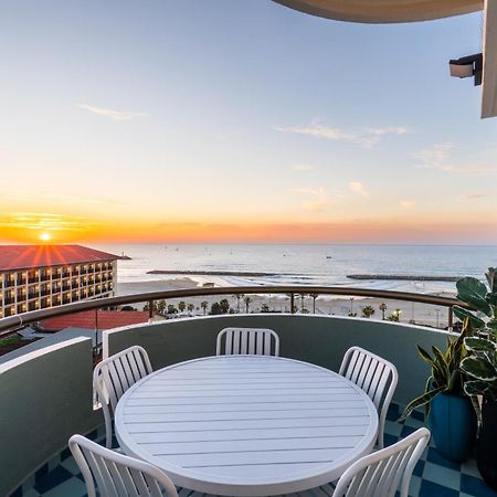 Sunsets Paradise 2Br With Parking By Beachfront Stay Herzliya Exterior foto