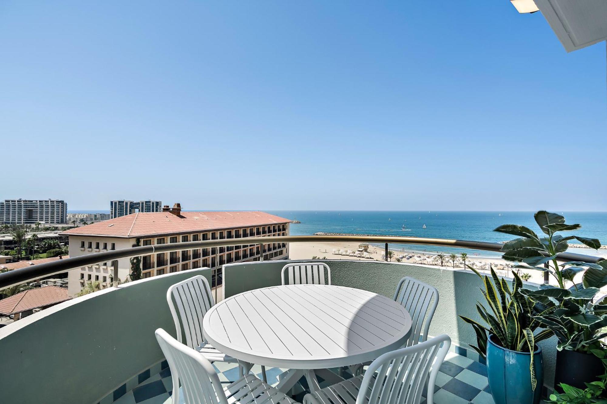 Sunsets Paradise 2Br With Parking By Beachfront Stay Herzliya Exterior foto