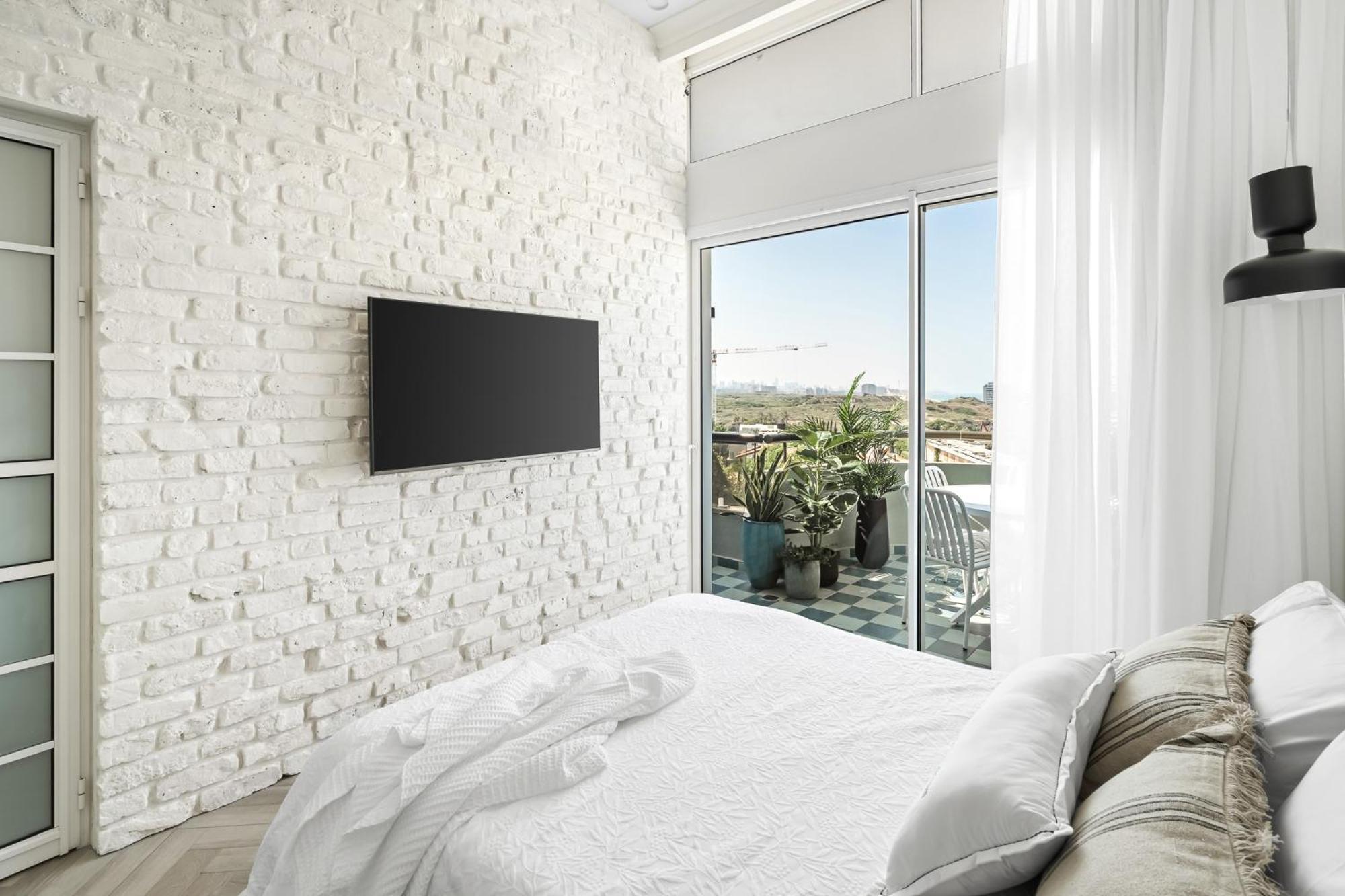 Sunsets Paradise 2Br With Parking By Beachfront Stay Herzliya Exterior foto