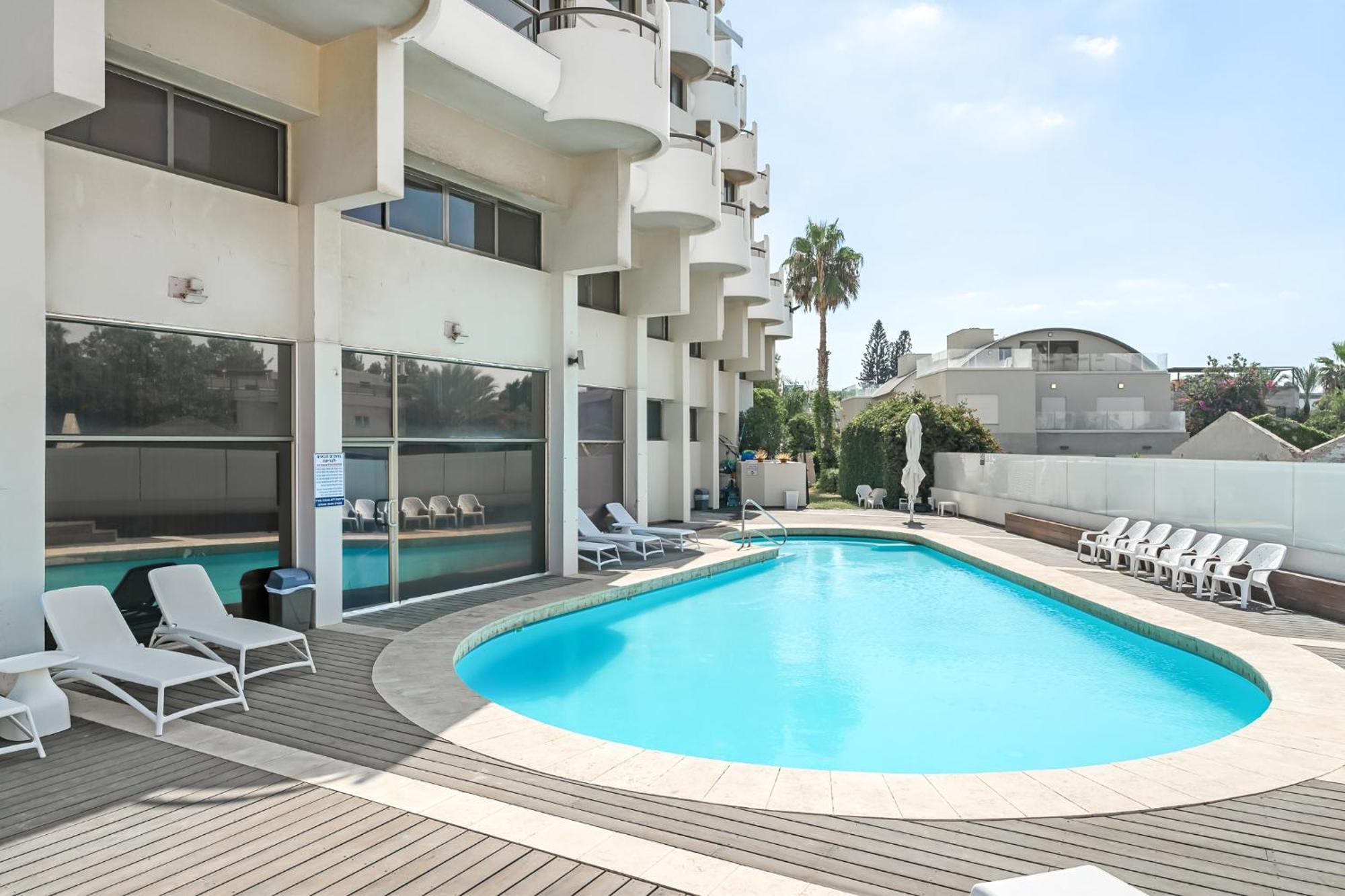 Sunsets Paradise 2Br With Parking By Beachfront Stay Herzliya Exterior foto
